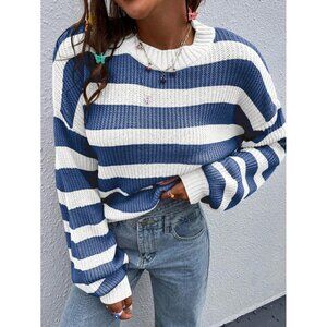 soft knit crew neck preppy striped sweater blue white
